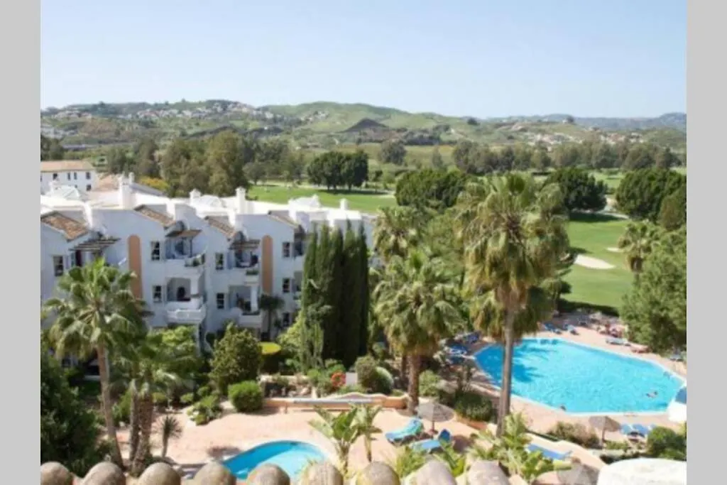 Stylish One Bed Apartment At Matchroom Country Club Fuengirola 0*,