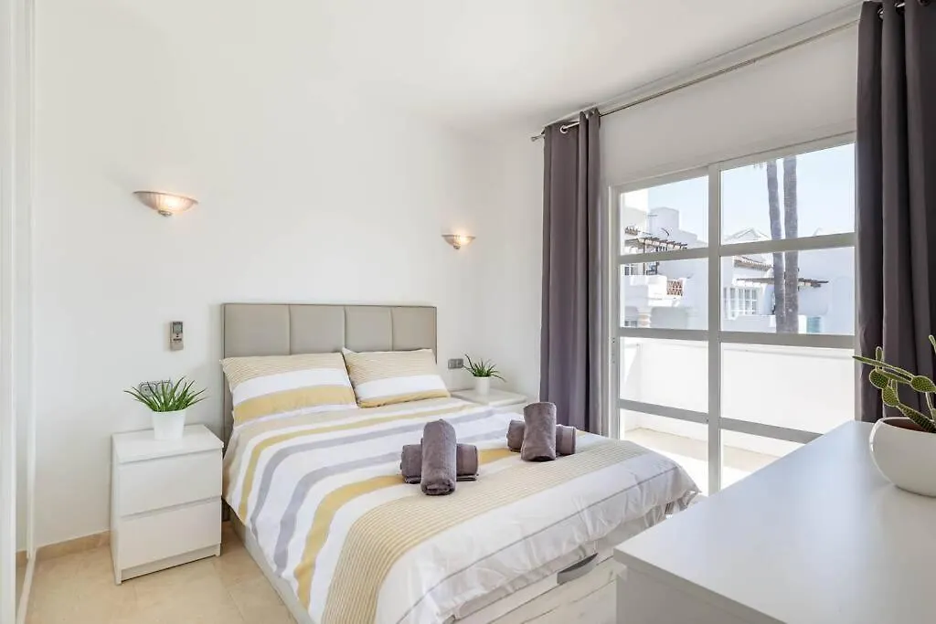 Stylish One Bed Apartment At Matchroom Country Club Fuengirola Spain